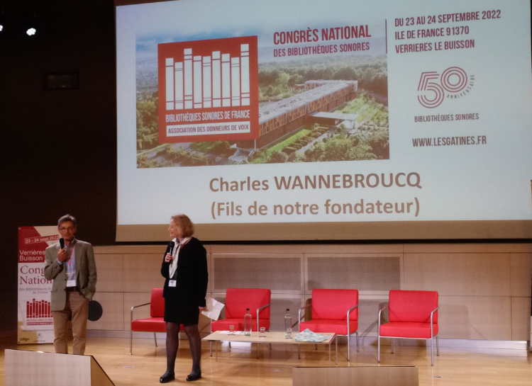 Charles Wannebrouck acceuilli à la cérémonie du cinquantième anniversaire de l'Association des Donneurs de Voix'